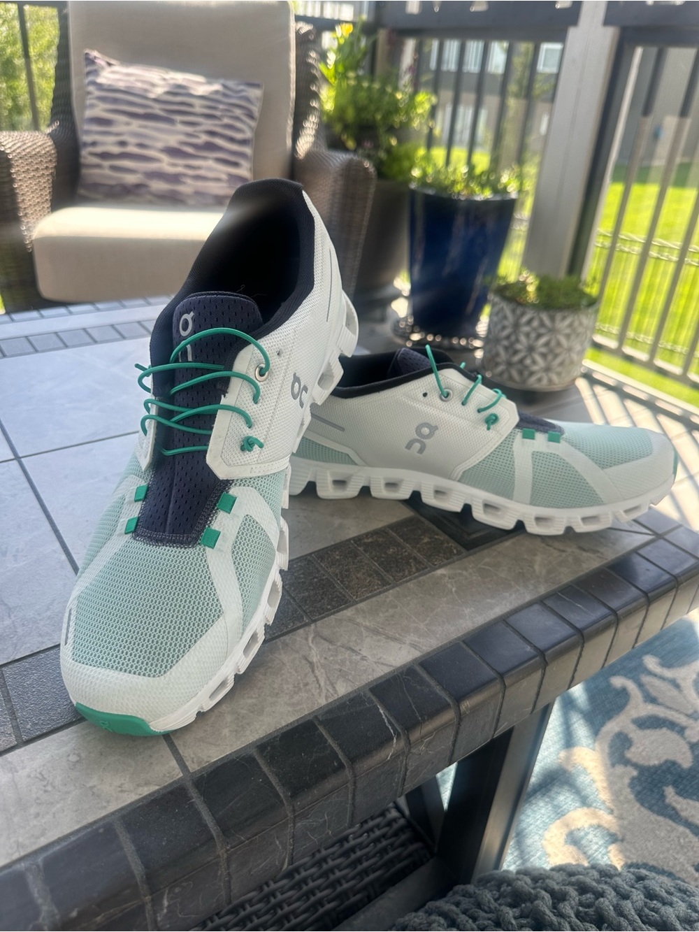 On Running Men's Cloudswift Athletic Shoes - Mint/White